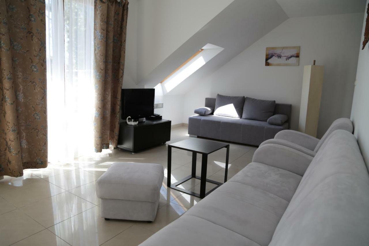 Apartament Ams A12 Daire Rewal Dış mekan fotoğraf
